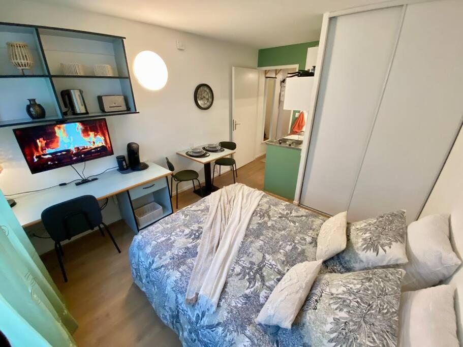 L'Hermes - Wifi - Parking - Netflix Villeurbanne Exterior photo