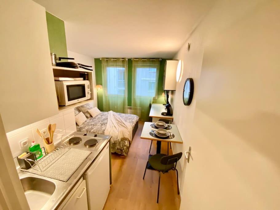 L'Hermes - Wifi - Parking - Netflix Villeurbanne Exterior photo