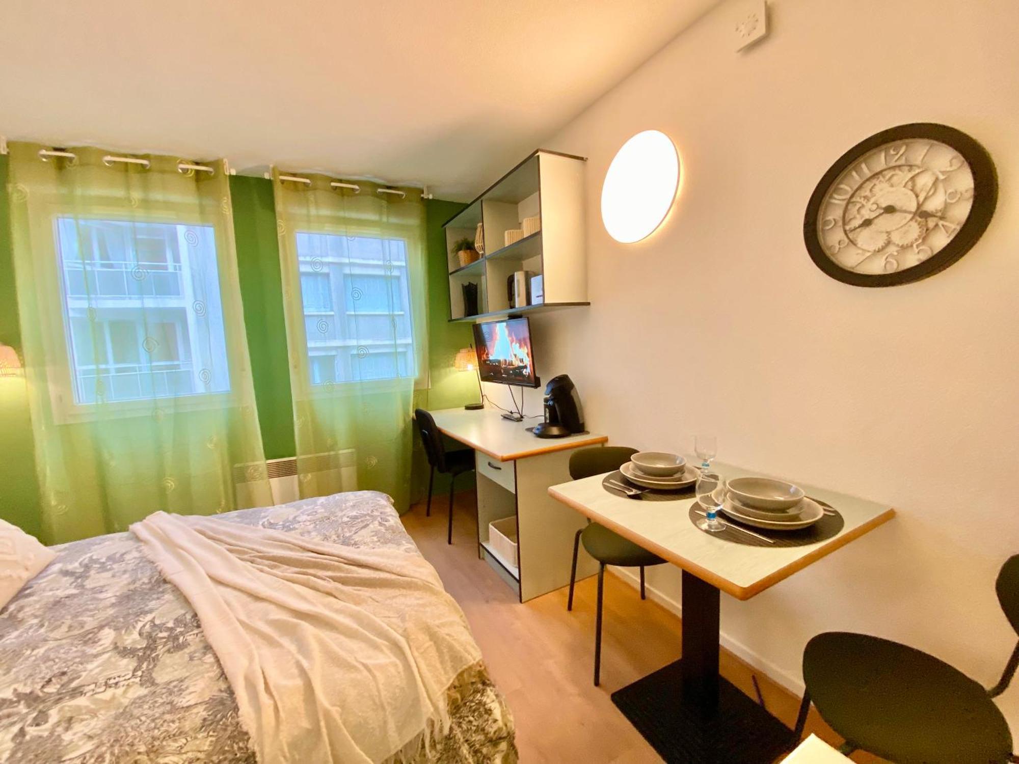 L'Hermes - Wifi - Parking - Netflix Villeurbanne Exterior photo